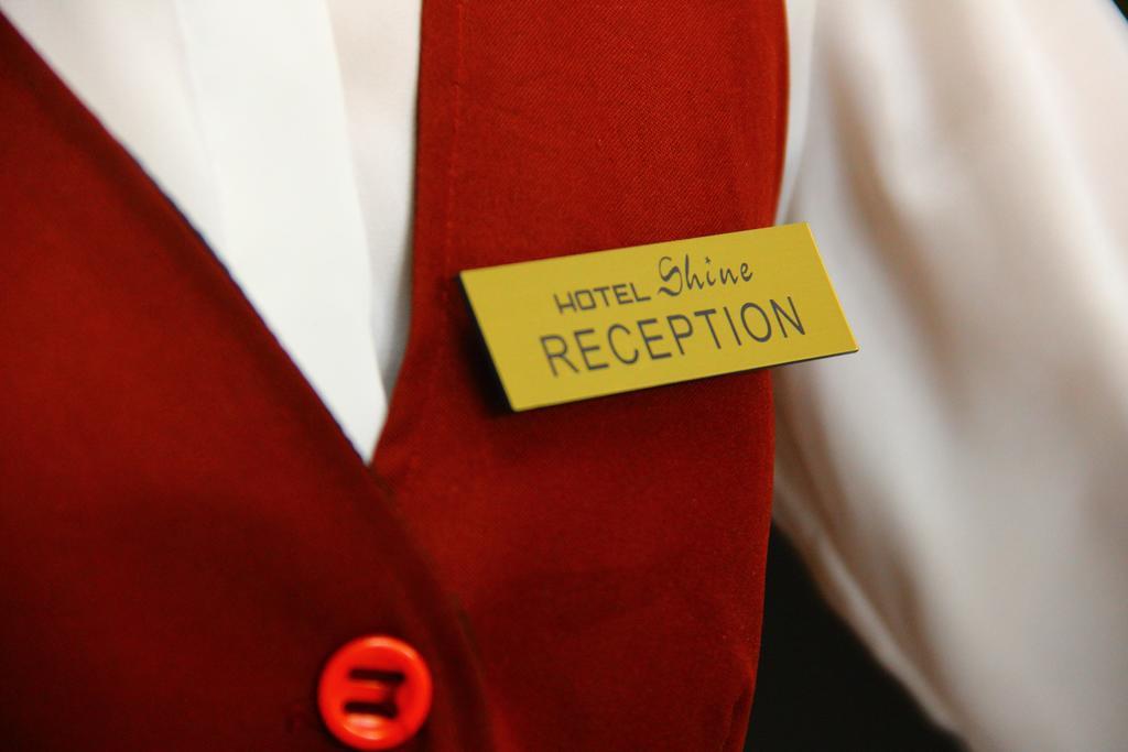 Hotel Shine Palace Tbiliszi Kültér fotó