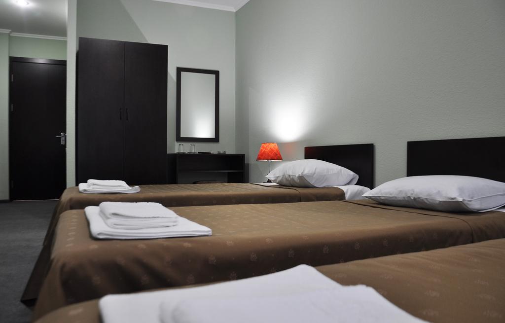 Hotel Shine Palace Tbiliszi Kültér fotó